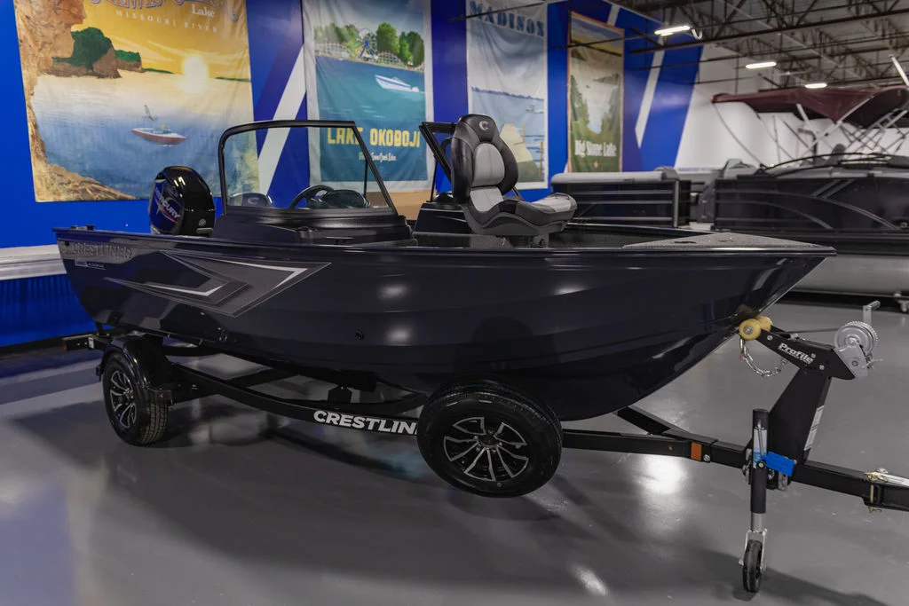 New 2025 GUNMETAL Crestliner  image 2