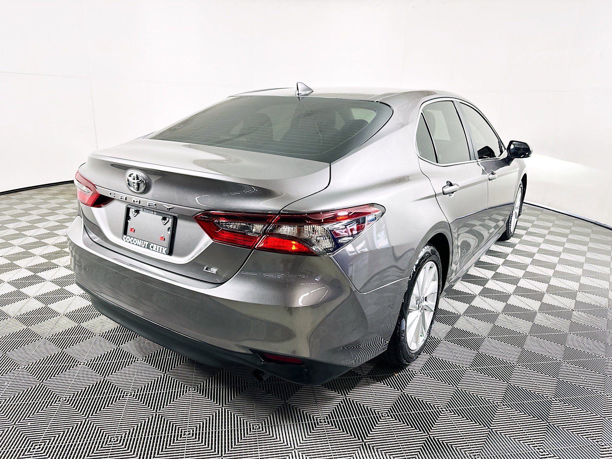 Used 2023 Predawn Gray Mica Toyota LE image 3