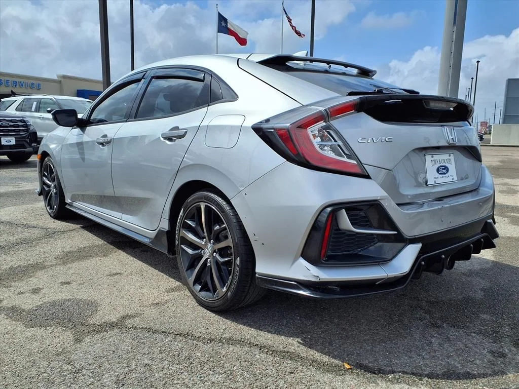 Used 2021  Honda Sport Touring image 2