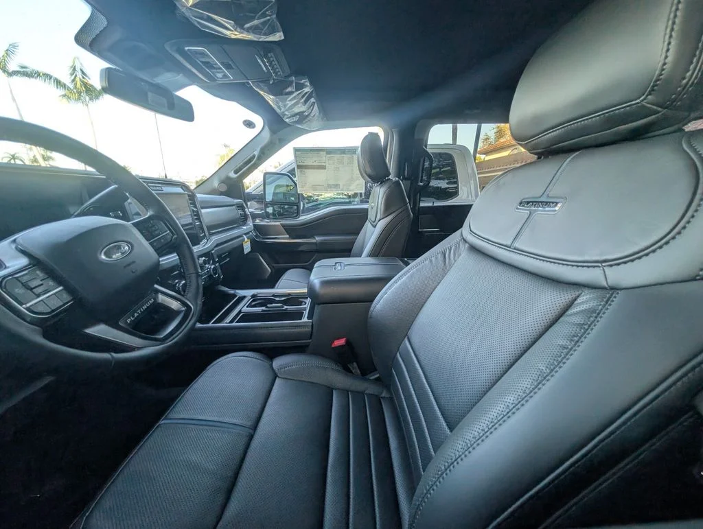 New 2026 Star White Metallic Tri-Coat Ford F-250® Platinum® image 8
