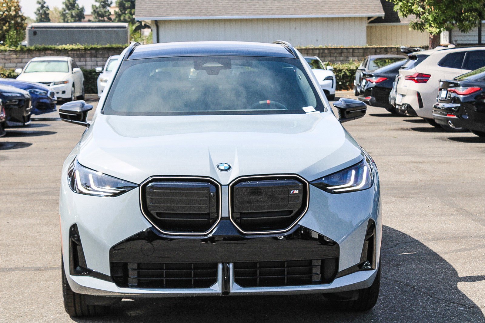 New 2026 Brooklyn Grey Metallic BMW M50 xDrive image 2