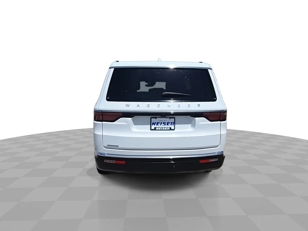 Used 2023 White Jeep Base image 7