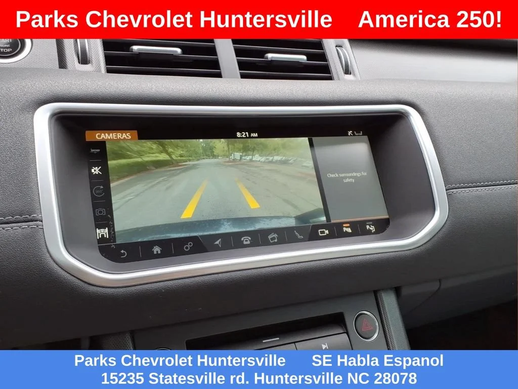 Used 2018 Gray Land Rover HSE Dynamic image 5