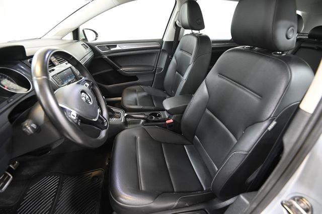 Used 2017 Silver Volkswagen TSI S image 6