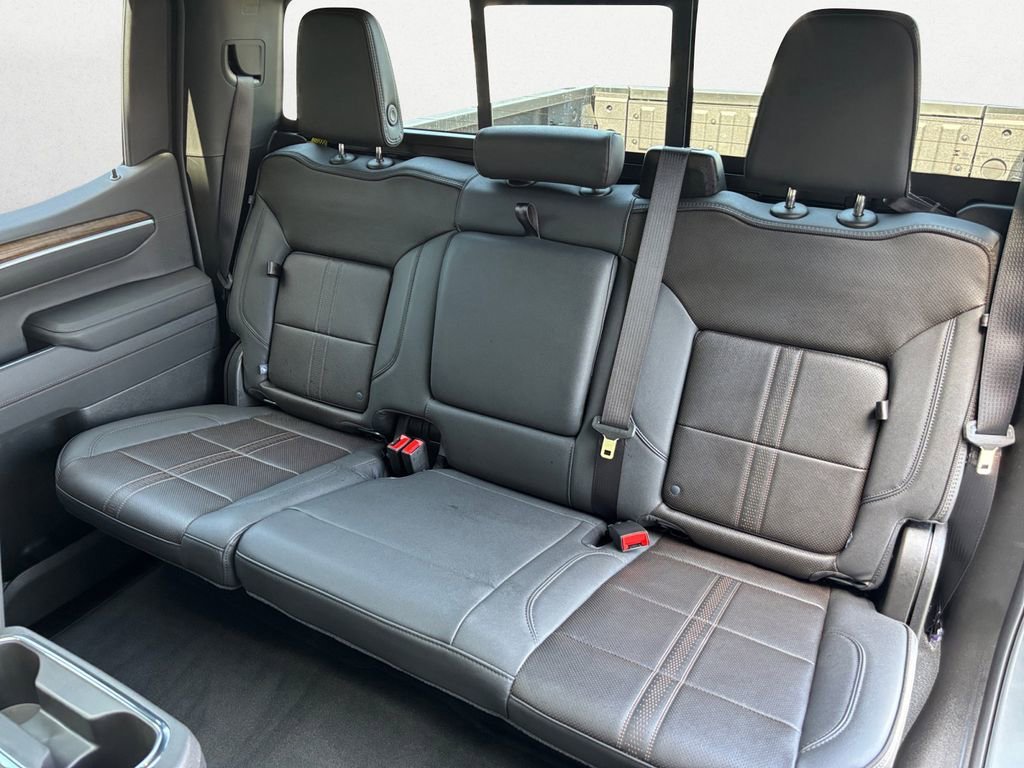 New 2026 Sterling Gray Metallic Chevrolet High Country image 9