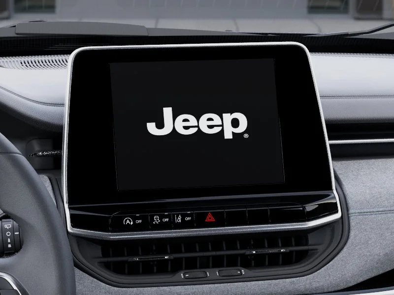 New 2026 Diamond Black Crystal Pearl-Coat Exterior Paint Jeep Latitude image 52