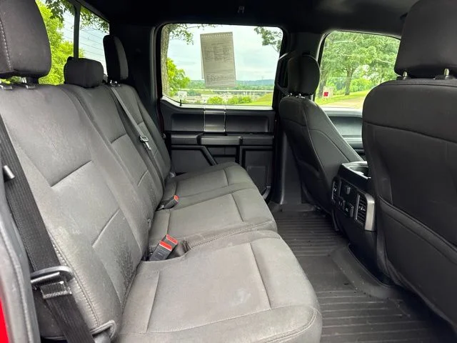 Used 2020 Red Ford XLT image 11