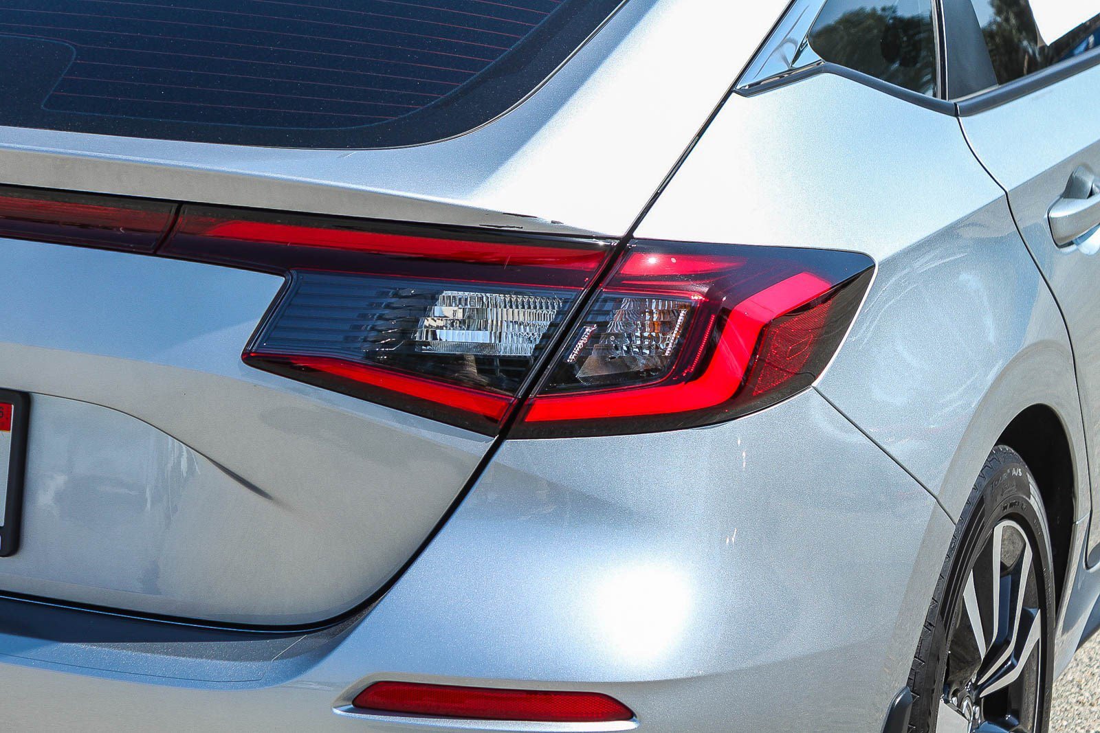 2024 Honda Civic Hatchback EX-L - Photo 38