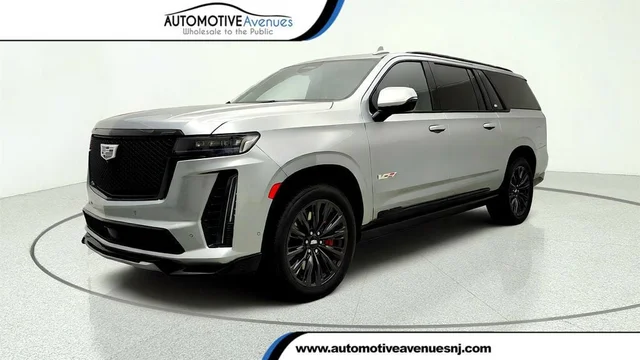 2024 Cadillac Escalade ESV AWD 4dr V-Series w/ Onyx Package