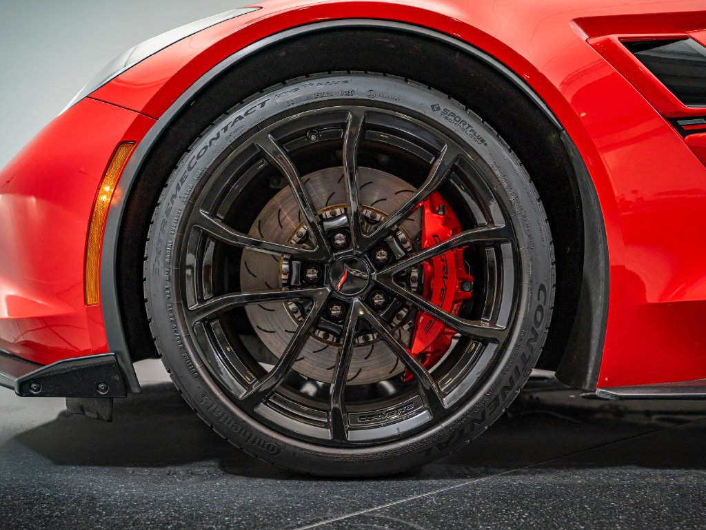Used 2019 Torch Red Chevrolet Grand Sport image 12