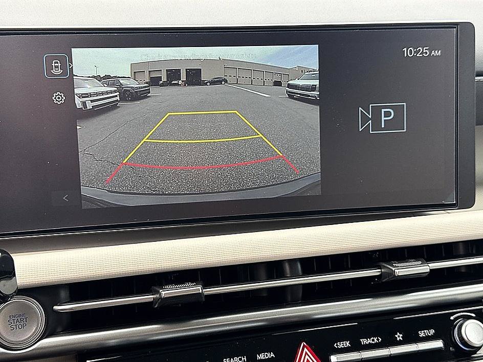 New 2026 Ecotronic Gray Hyundai SEL Plus FWD image 11