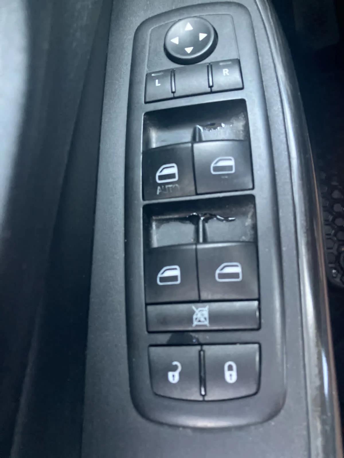 Used 2015 Granite Crystal Metallic Clearcoat Jeep Trailhawk image 11
