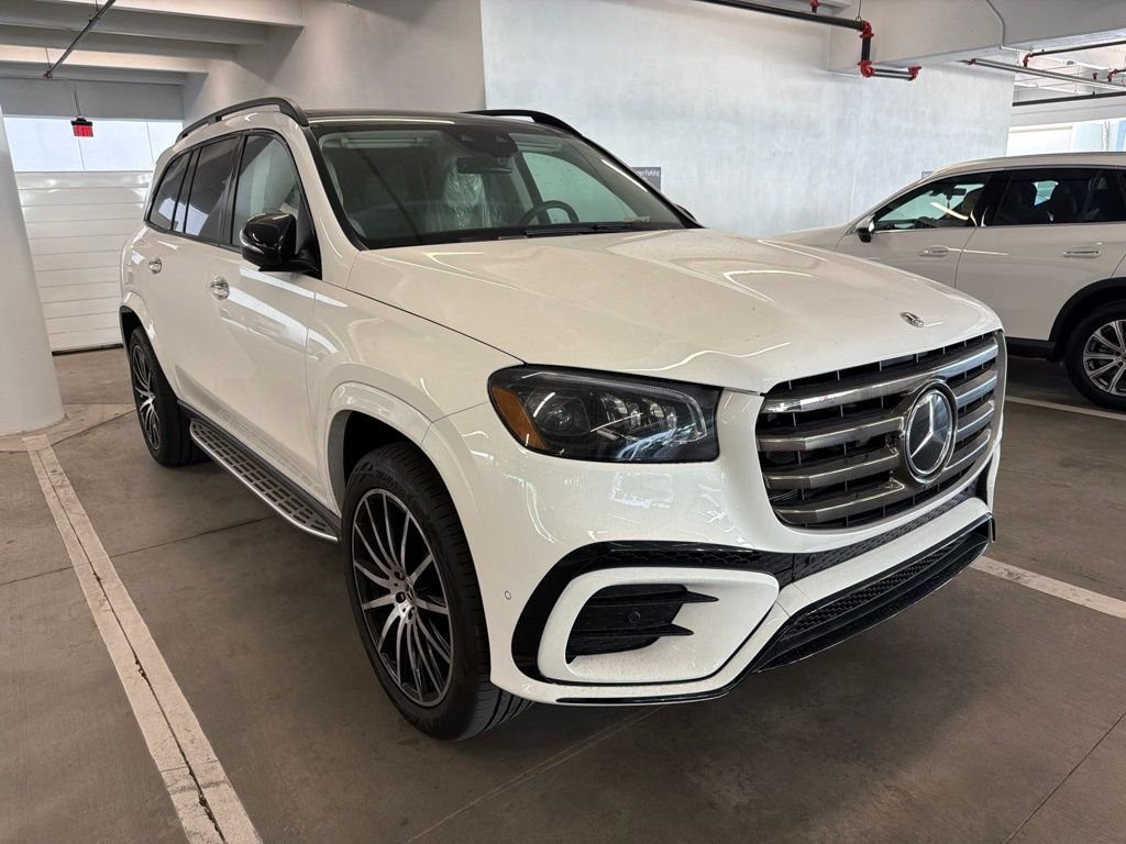 Certified Used 2025 White Mercedes-Benz GLS 580 image 1