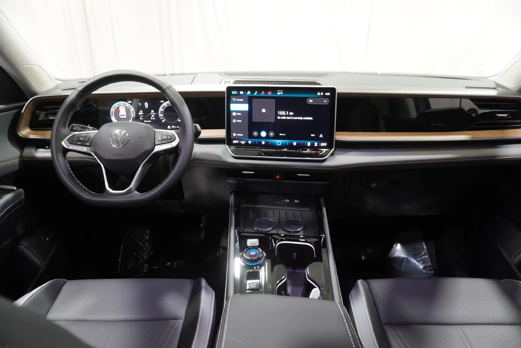 New 2027  Volkswagen SE image 15