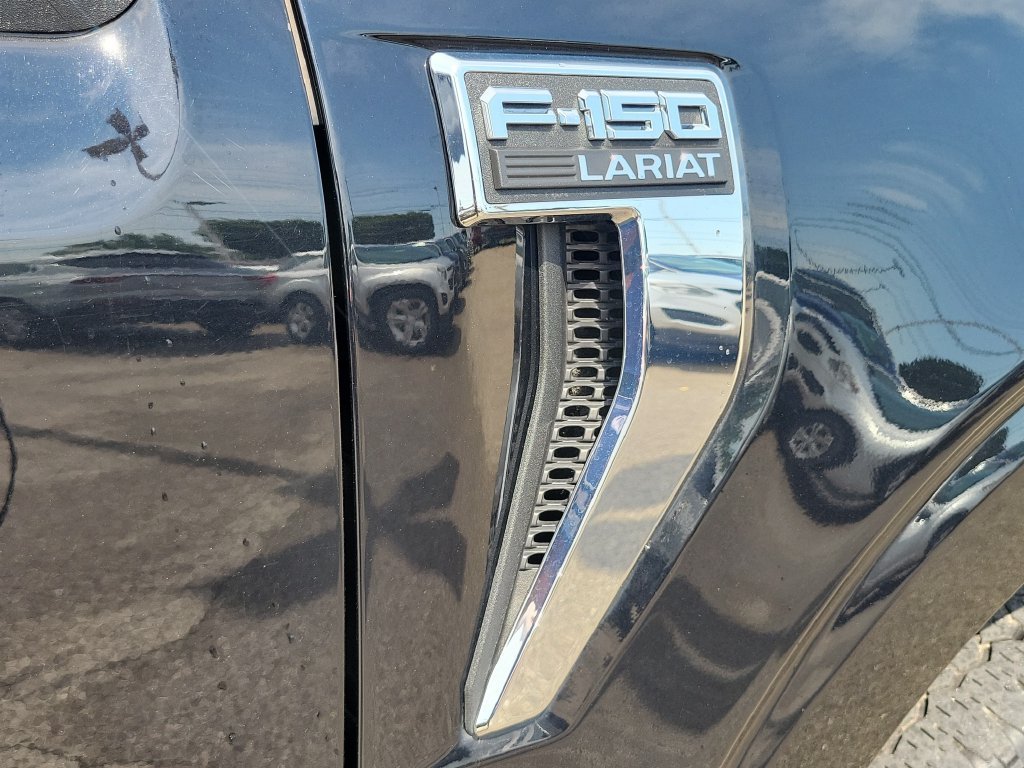 Used 2023 Black Ford LARIAT image 7