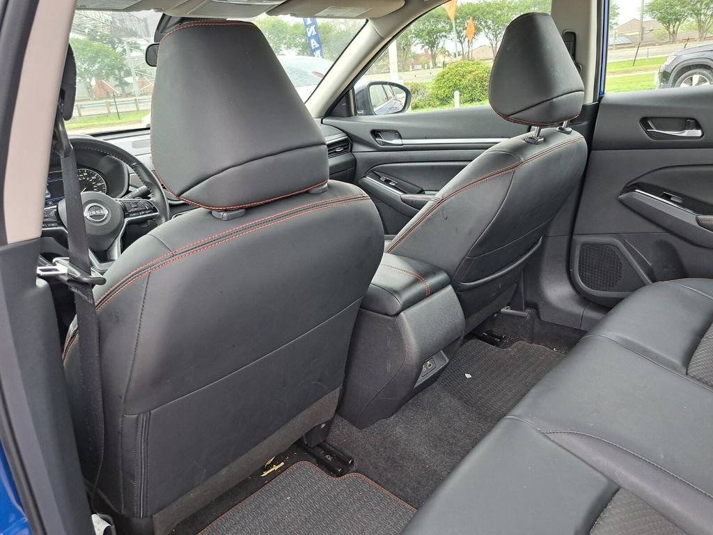2025 Nissan Altima SR - Photo 21