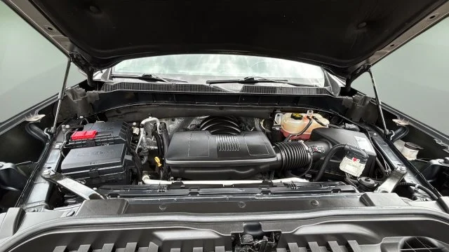 Used 2019 Gray Chevrolet RST image 32
