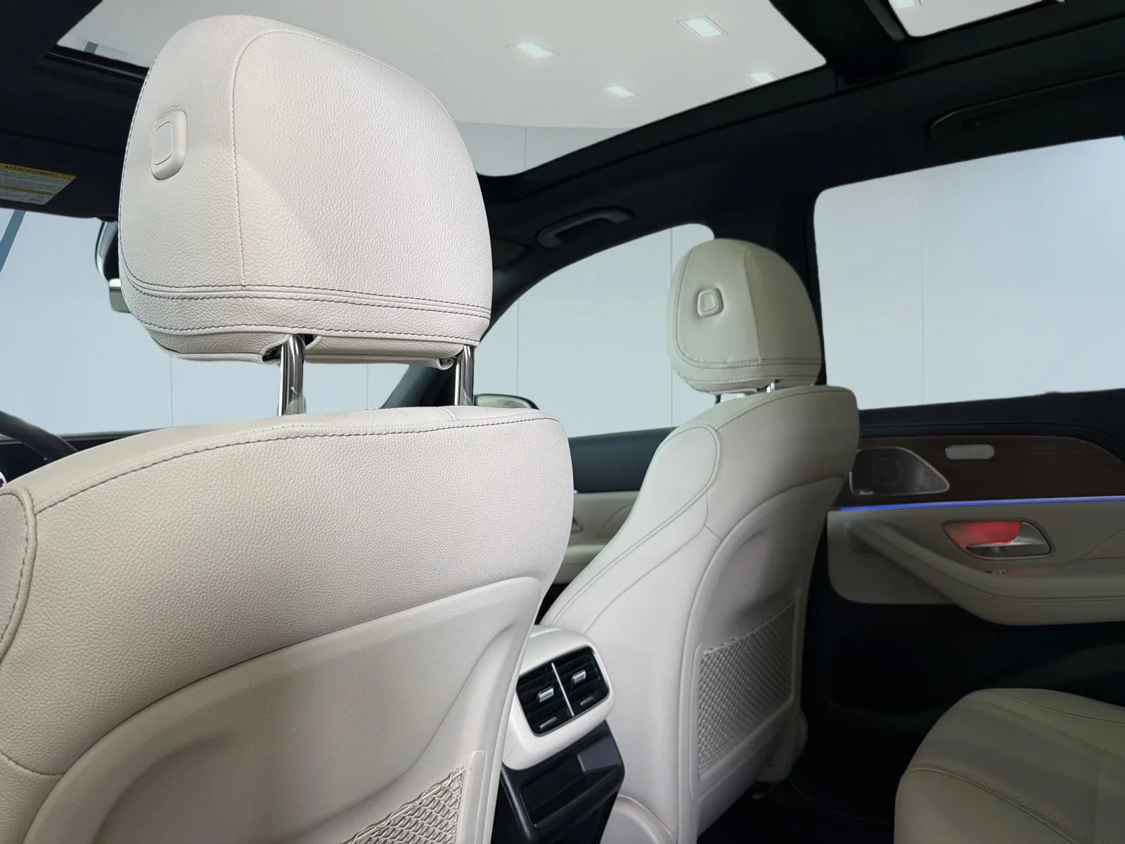 New 2026 Blue Mercedes-Benz GLE 350 4MATIC SUV image 17