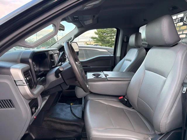 Used 2023 White Ford XL image 7