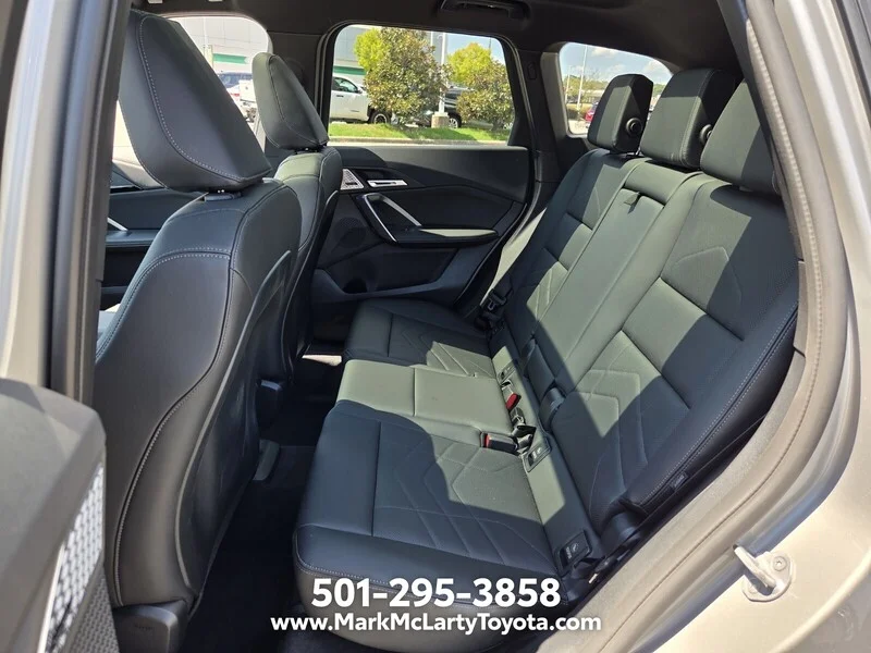 Used 2025 SPACE SILVER METALLIC BMW XDRIVE28I SPORTS ACTIVITY VEHICLE image 10