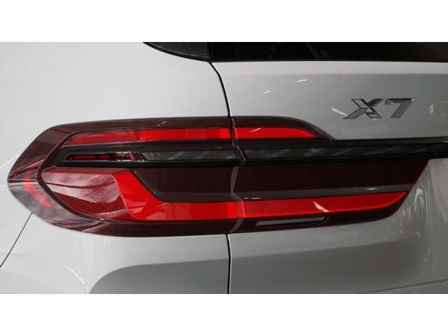 New 2027 Alpine White BMW xDrive40i image 8