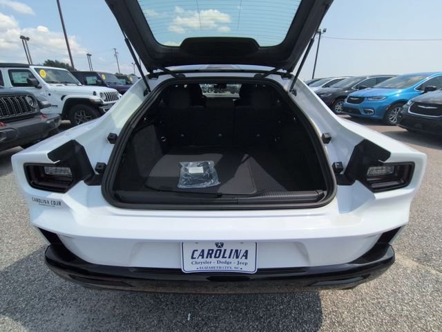 New 2026 White Knuckle Exterior Paint Dodge R/T image 21