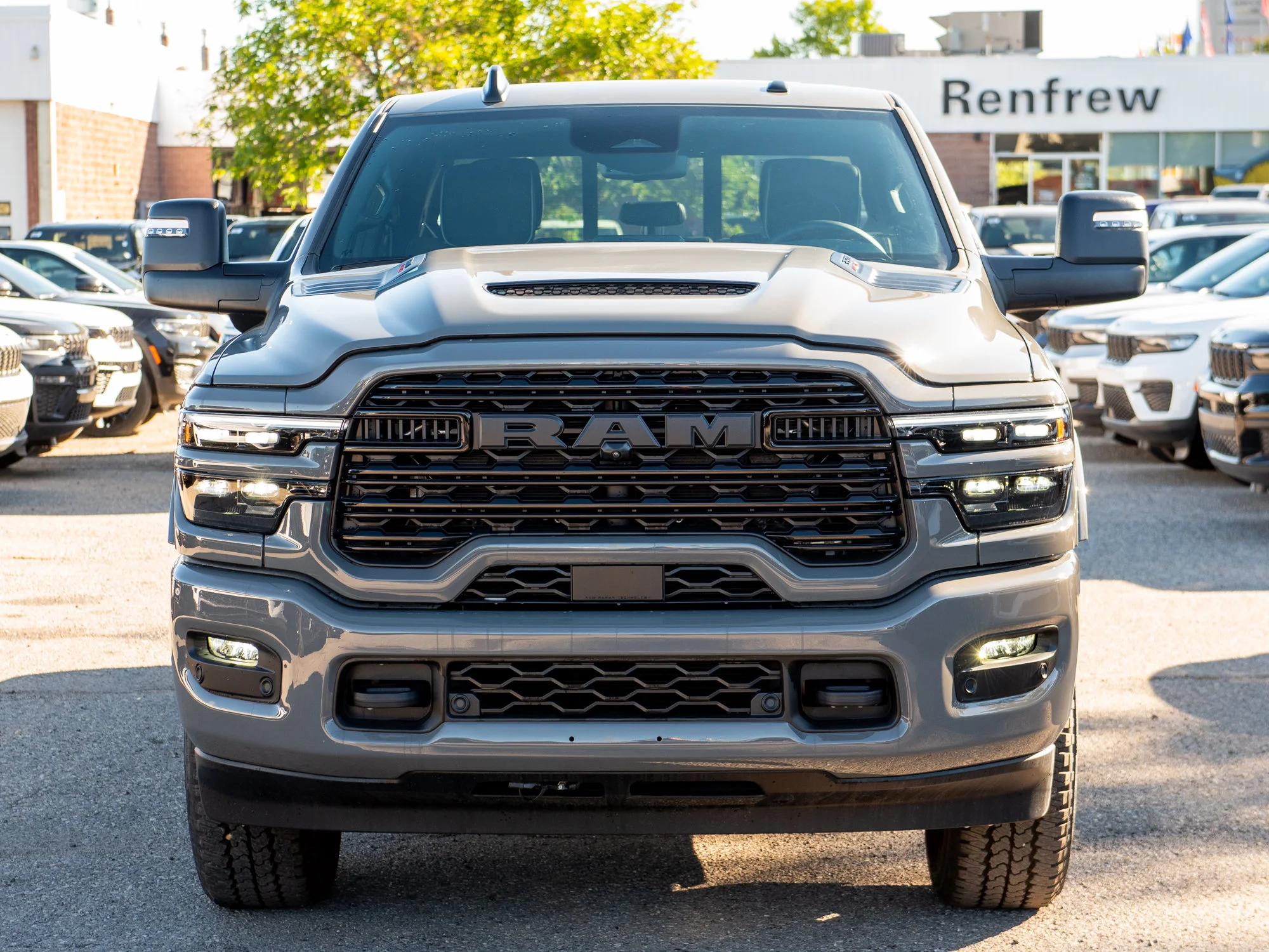 New 2026 Grey RAM Limited Night* Crew Cab 4x4, Sunroof, Level 1 Equip Group image 8