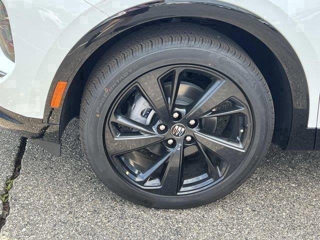 2026 Buick Envision Sport Touring - Photo 10