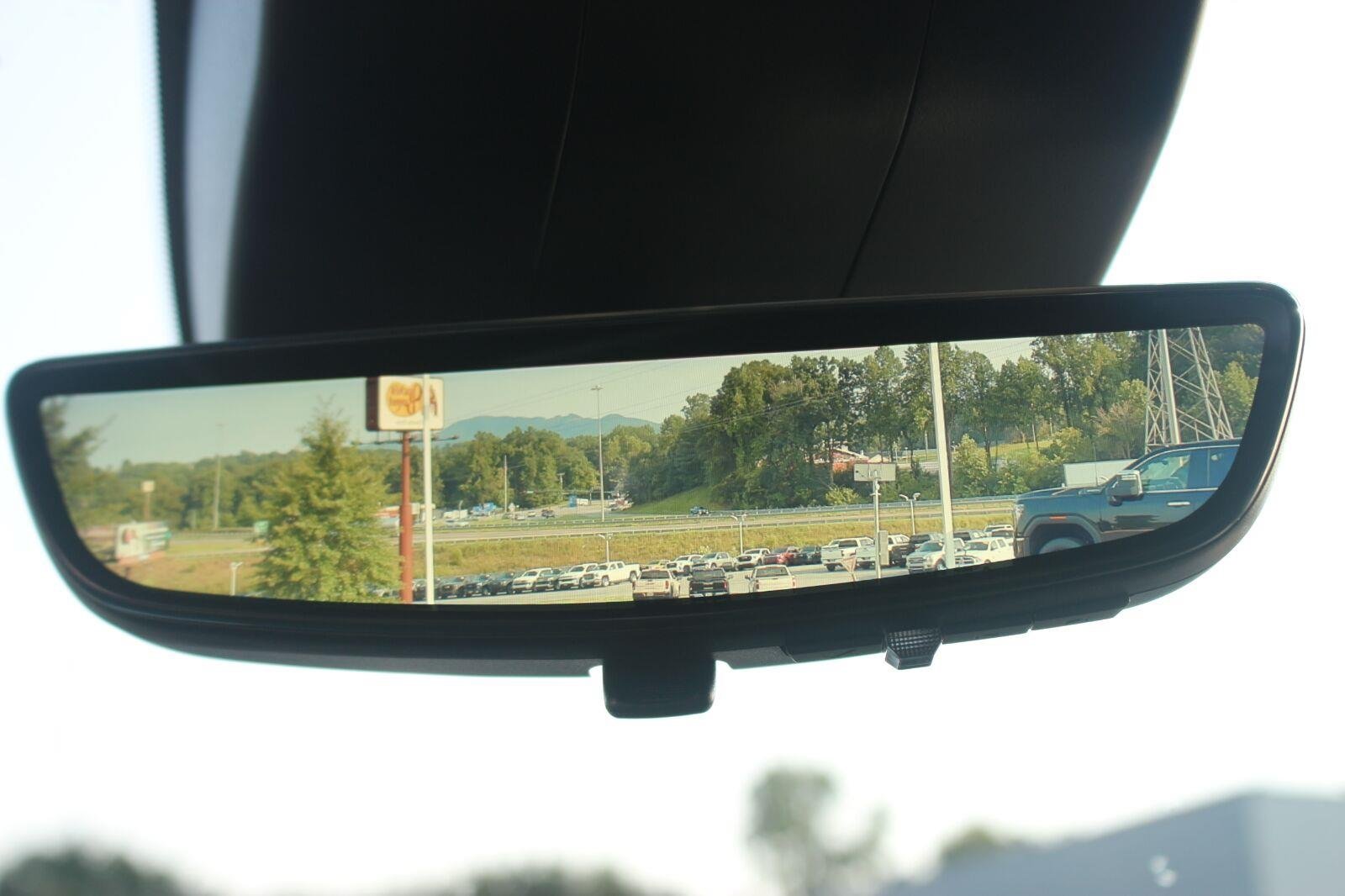 Used 2026 Summit White GMC AT4 image 35