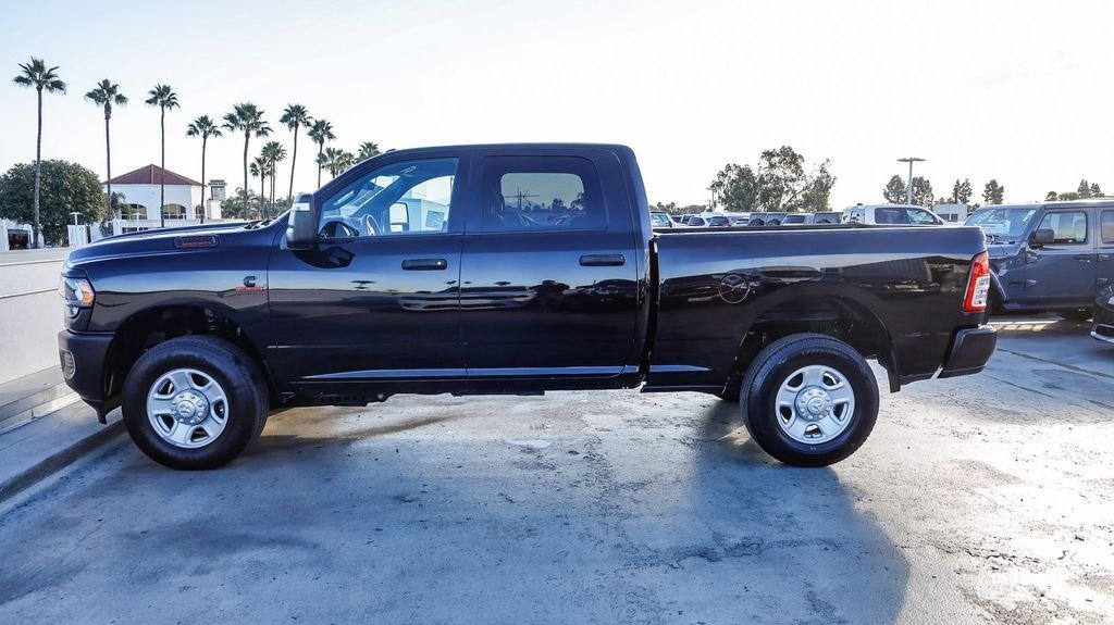 Used 2024 Diamond Black Ram Tradesman image 13