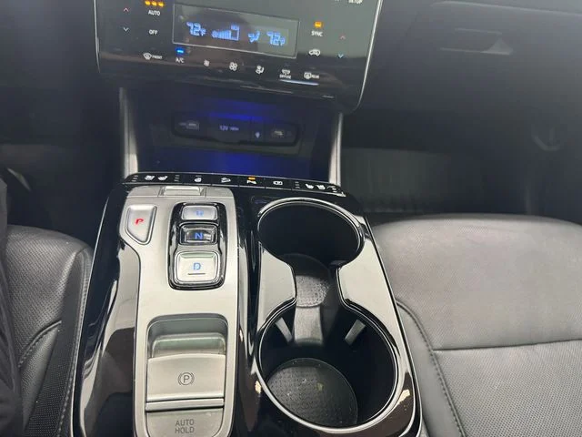 Used 2023 Serenity White Pearl Hyundai Limited image 28