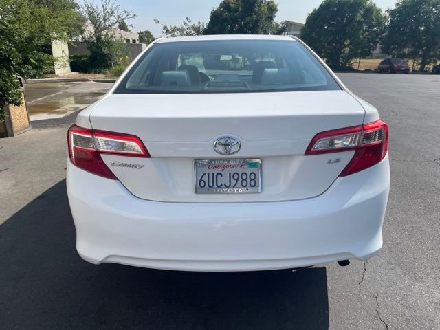 Used 2012 White Toyota LE image 4