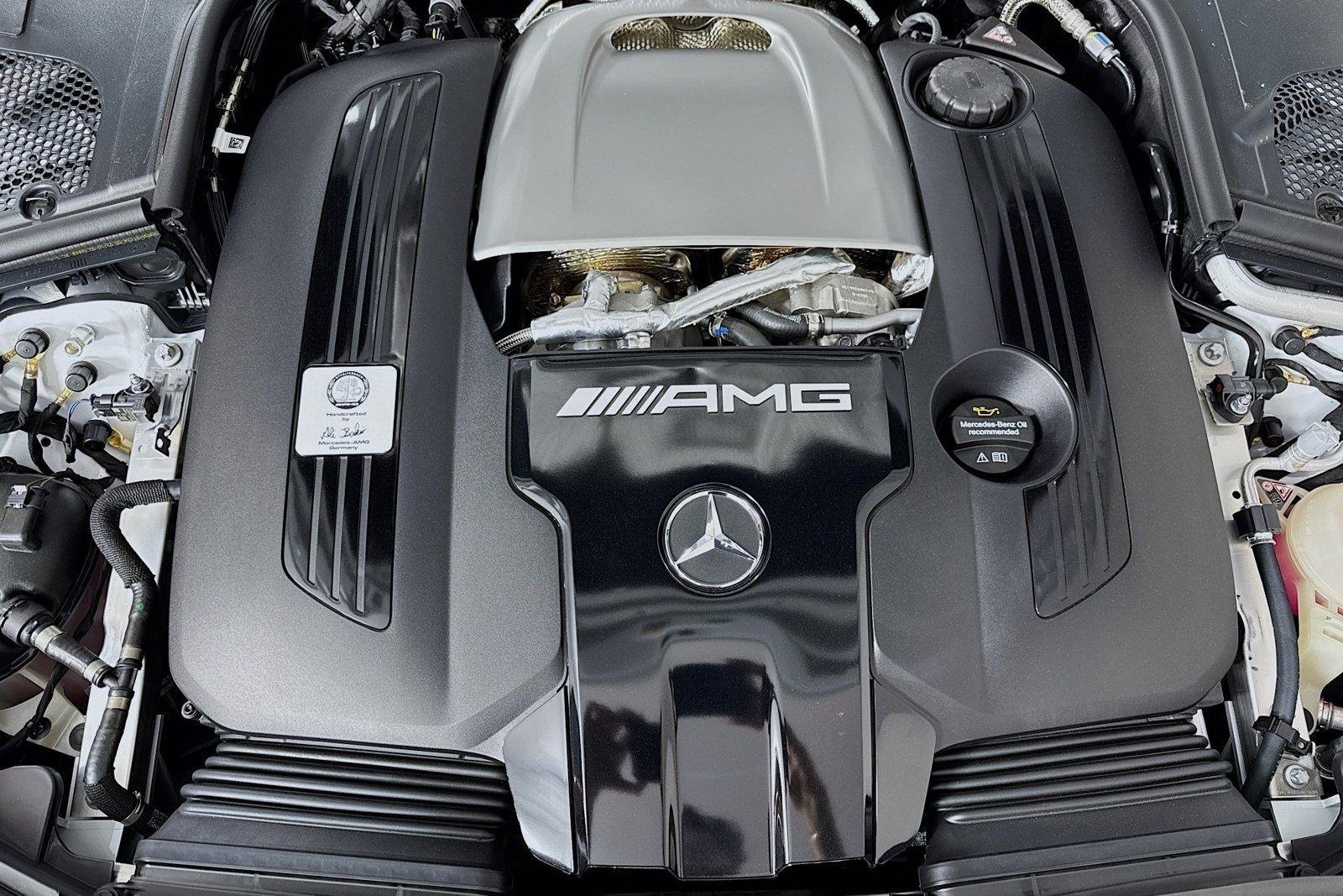 New 2025 Manufaktur Moonlight White Metallic Mercedes-Benz AMG® S 63 E image 28