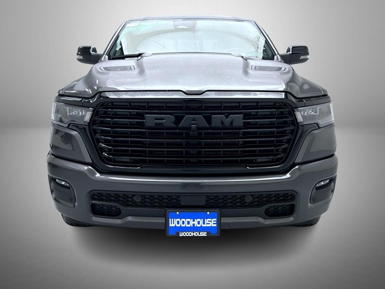 New 2026 Granite Crystal Metallic Clear-Coat Exterior Paint RAM Laramie image 2