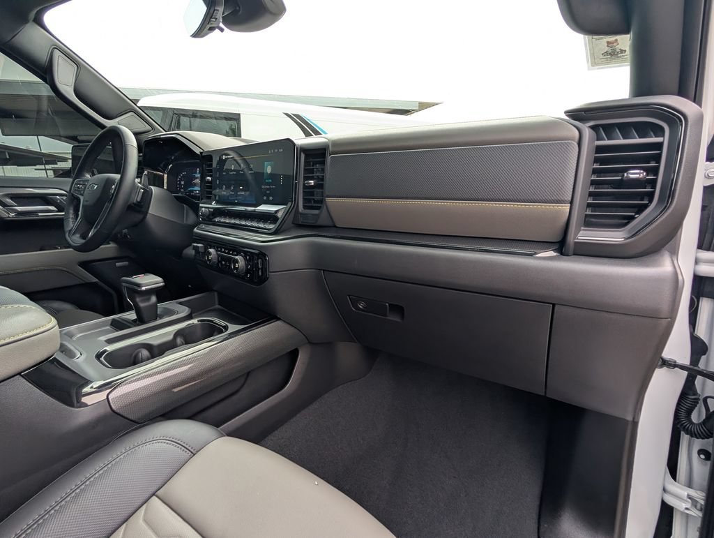 2025 Chevrolet Silverado 1500 ZR2 - Photo 28