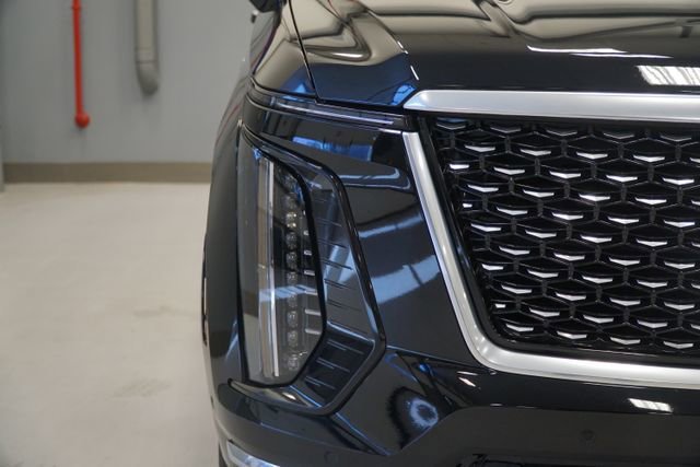 Certified Used 2025 Black Raven Cadillac Premium Luxury image 11