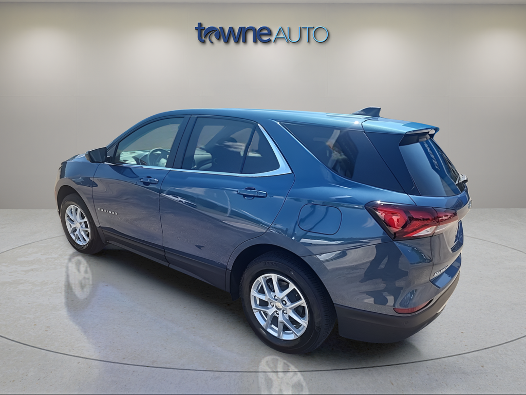 Used 2024 Blue Chevrolet LT image 3