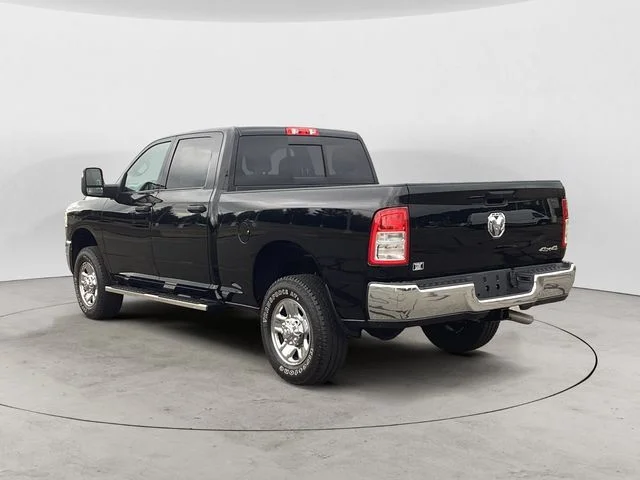 Certified Used 2024 Diamond Black Ram Tradesman image 3