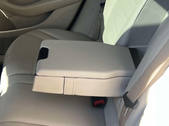 Certified Used 2022 Black Mercedes-Benz GLC 300 image 13