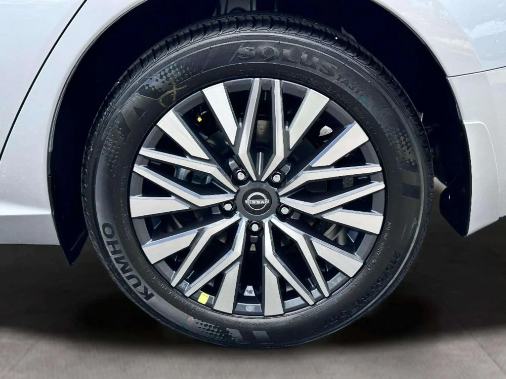 New 2026 Brilliant Silver Metallic Nissan SV image 10