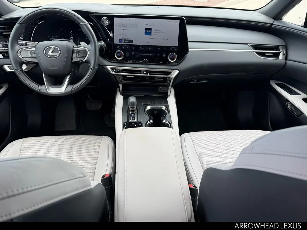 Used 2025 Silver Lexus 350h Premium Plus image 18