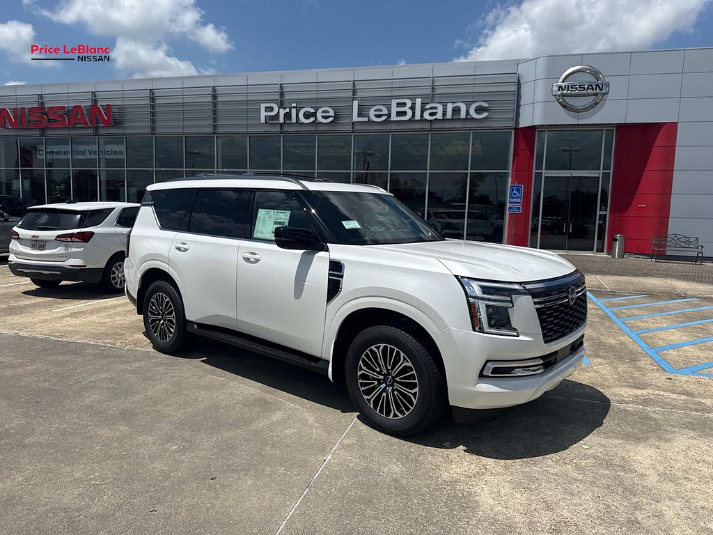 New 2026 Aspen White TriCoat Nissan Platinum image 1
