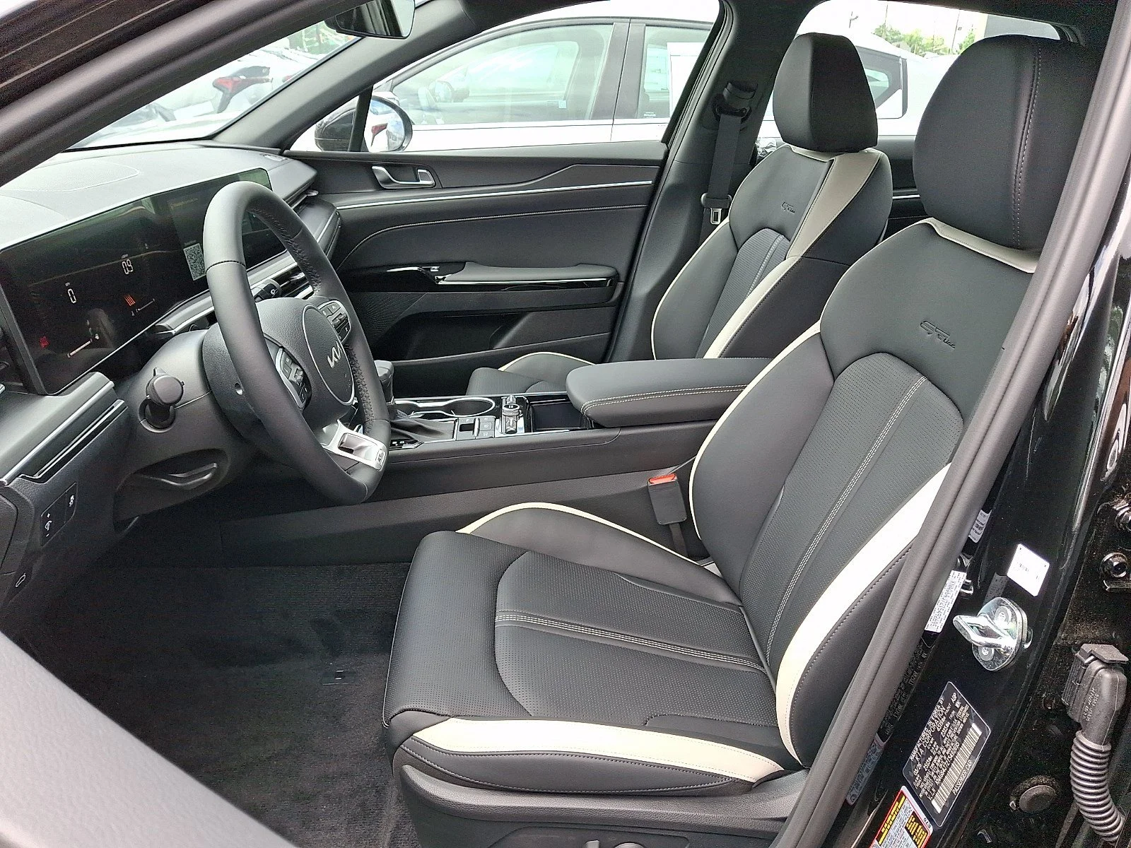 New 2026 Aurora Black Pearl Kia GT-Line AWD image 5