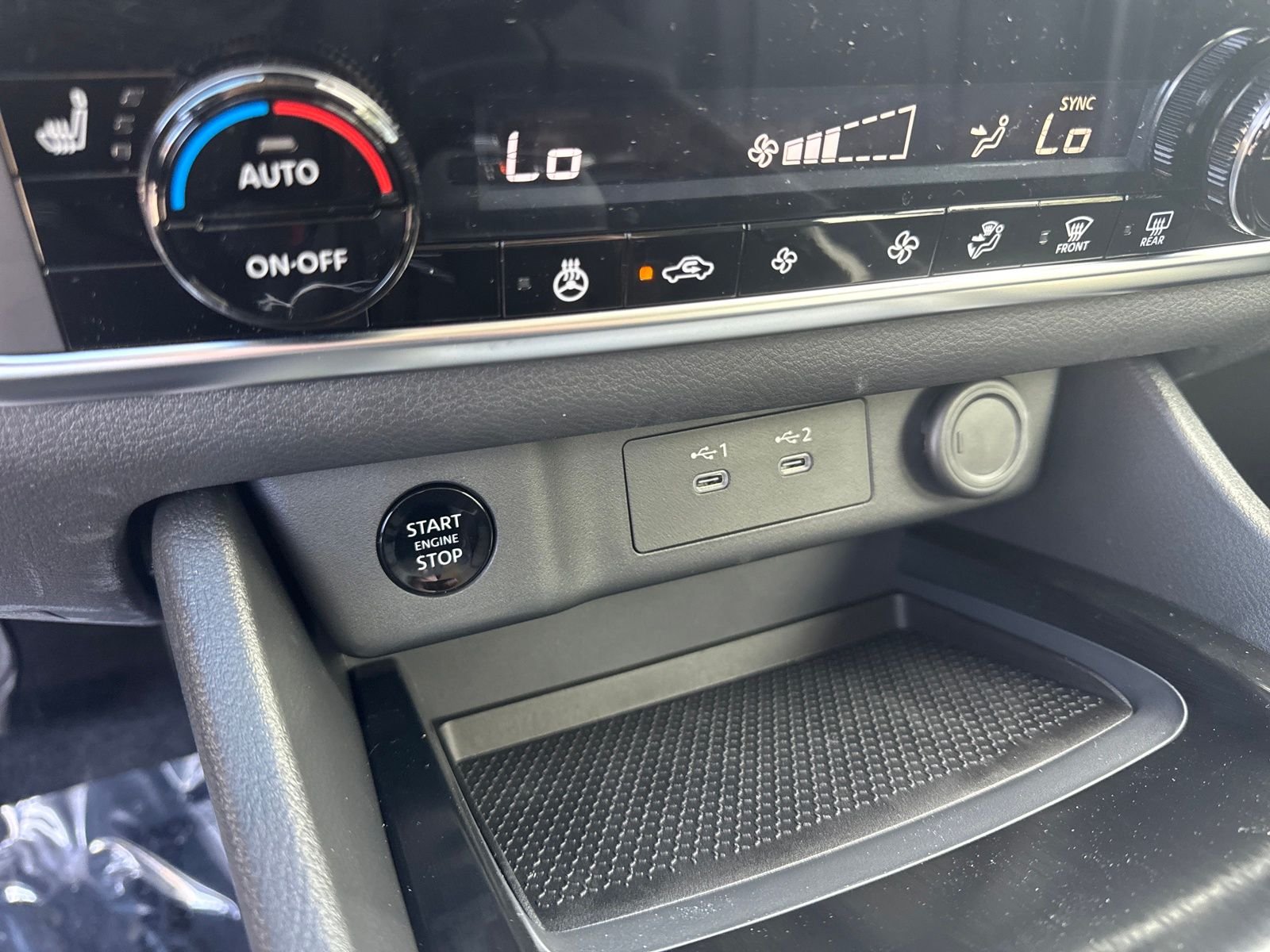 New 2026 Nissan Rogue Dark Armor 4D Sport Utility