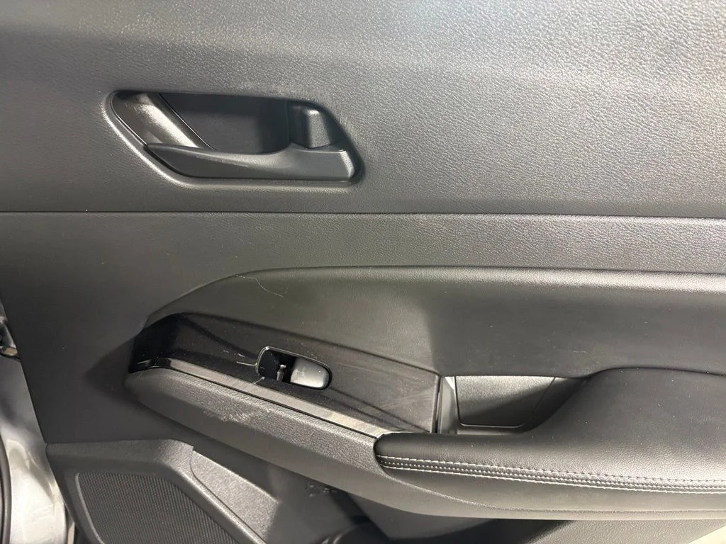 Used 2023 Gray Nissan 2.5 SV image 18