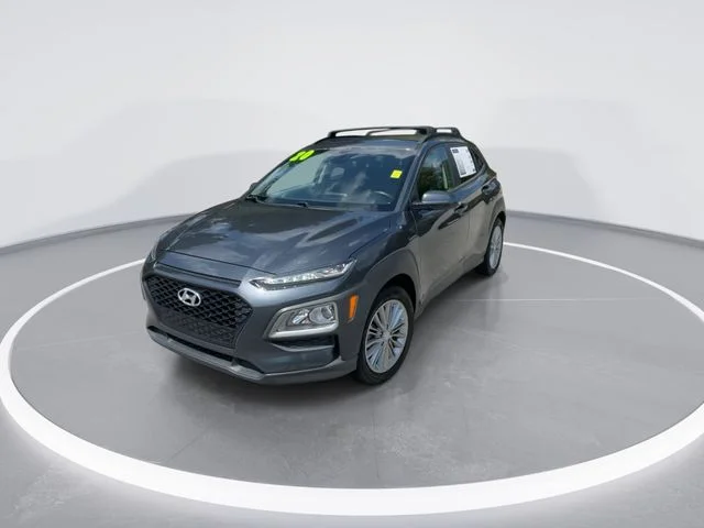 Used 2020 Gray Hyundai SEL image 4