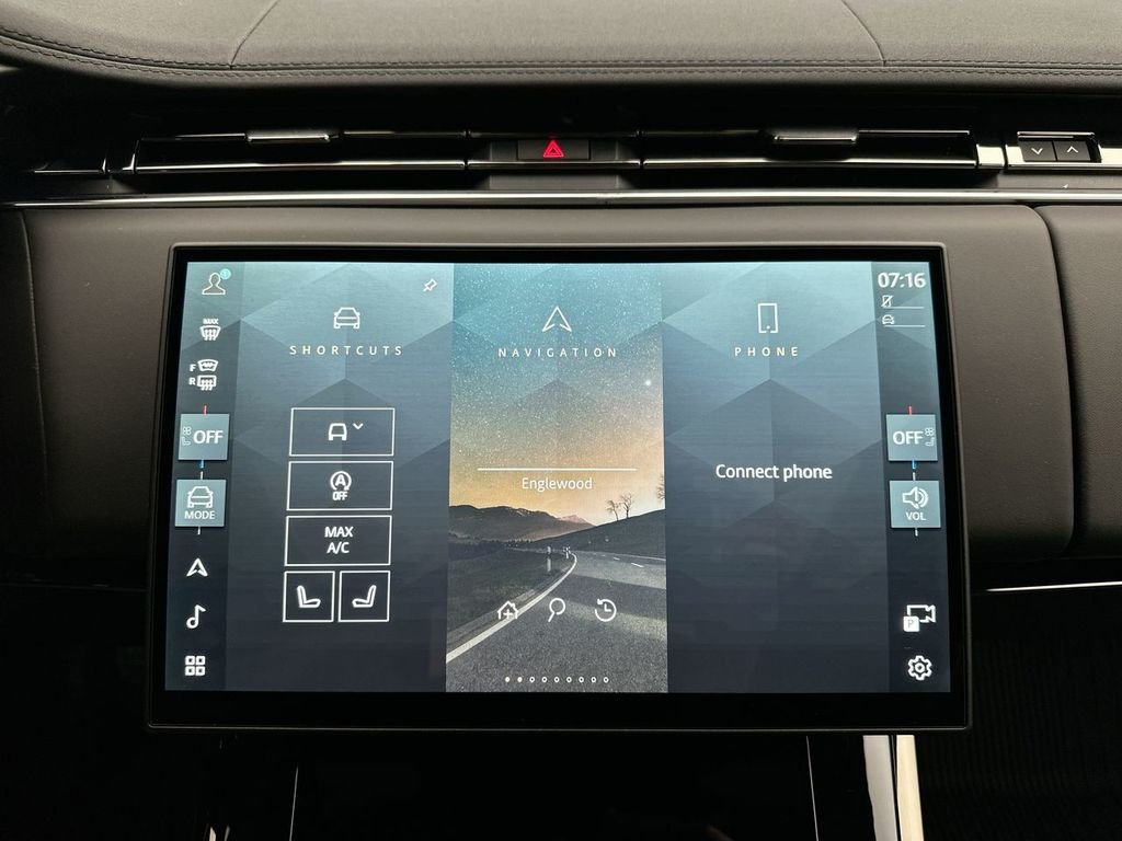 New 2027 Santorini Black Land Rover SE image 13