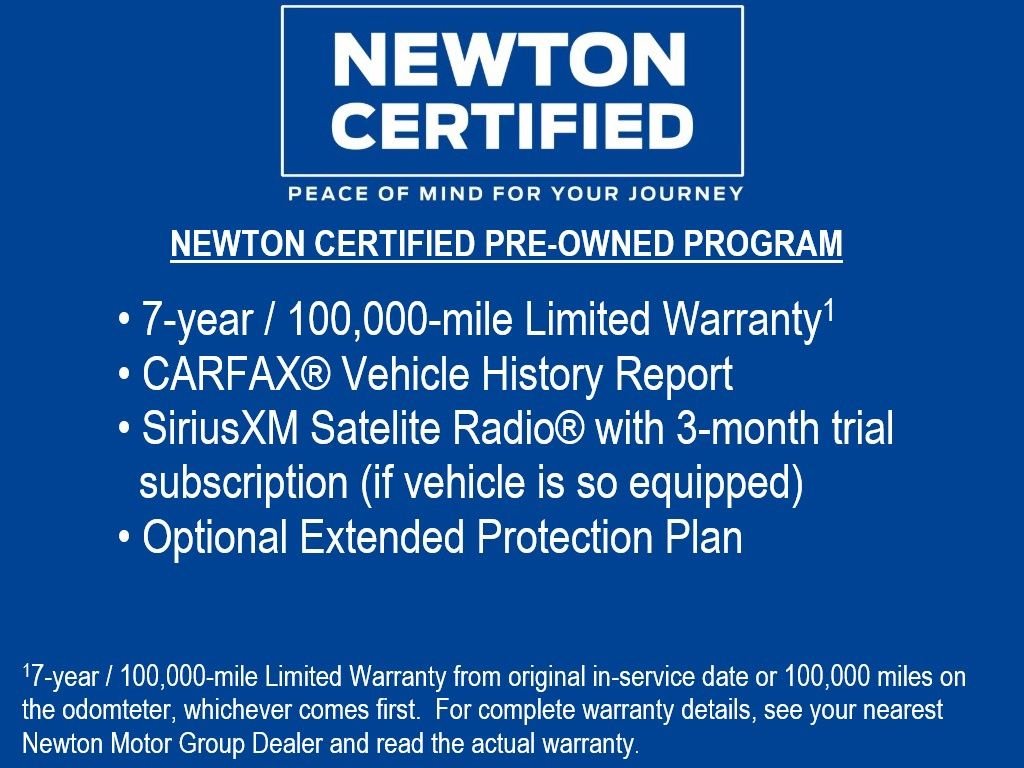 Used 2023 Gold Nissan Platinum image 7