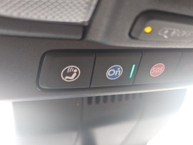 Used 2024 Silver GMC Denali Ultimate image 45