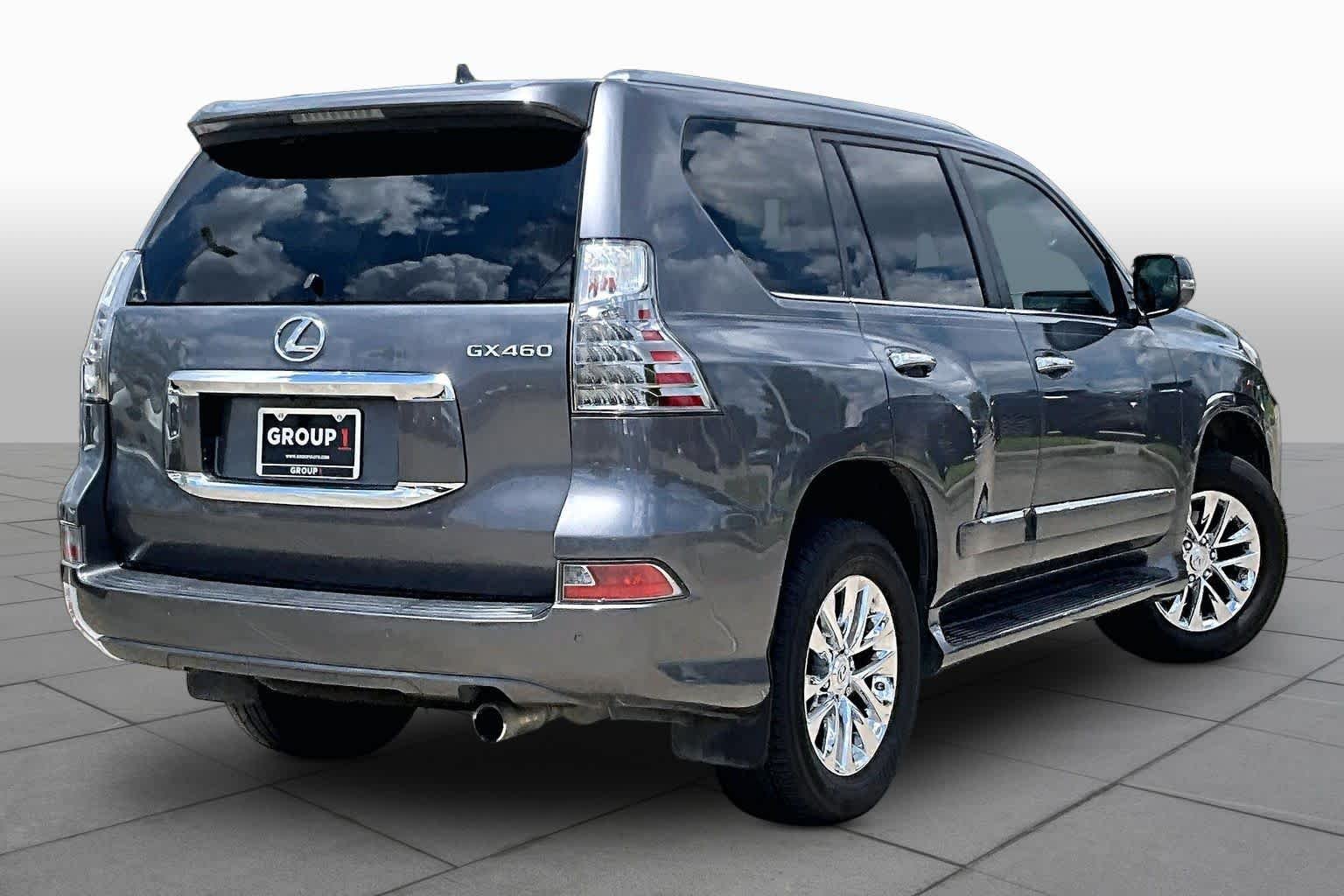 Used 2015 Nebula Gray Pearl Lexus  image 11